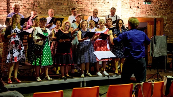 Festgottesdienst und Weihnachtshochamt - Chorgemeinschaft Leonding