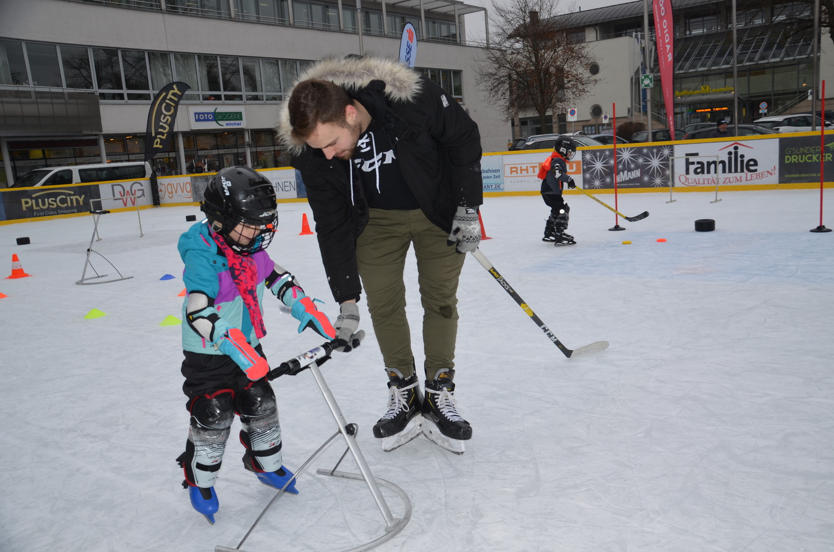 Eishockey- Kindernachwuchstraining mit den Young Steelwings