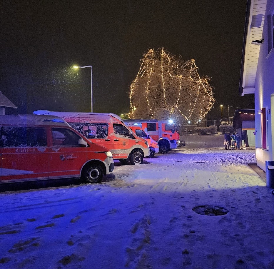 Punschstand der Freiwilligen Feuerwehr Rufling